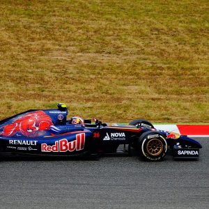 FuturoCoin seals Formula One sponsorship deal with Red Bull Aston Martin