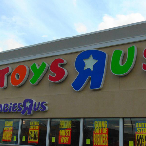 Toys R Us, Commack NY will get 2 new retailers post the September banktruptcy