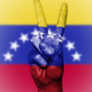 Venezuela's Maduro announces sale of oil, gold using Petro