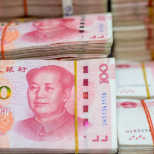 Escalating Bank Runs Spur Chinese Government to Require Approval for Large Cash Transactions