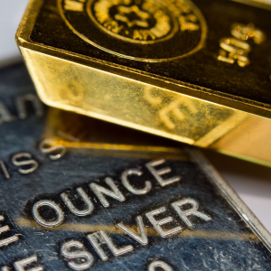 Gold and Silver Follow Similar Trend to Bitcoin, React to News About China