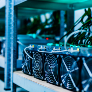 Venezuela Seizes 315 Bitcoin Mining Rigs: Miners Discuss Illegal Confiscation, Police Extortion