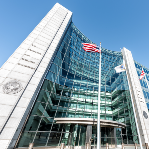 SEC Has No Jurisdiction to Look at Bitcoin for ETF Decision, Admits Commissioner