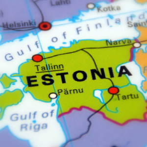 Estonia Revokes 500 Crypto Firms’ Licenses After $220 Billion Money Laundering Scandal