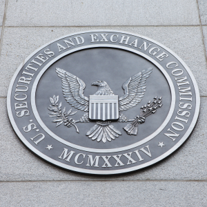 Amid Crackdown, SEC Chairman Emphasizes Compliance Requirements for ICOs
