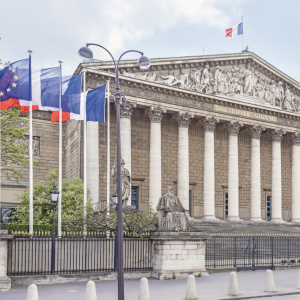 France Adopts New Cryptocurrency Regulation