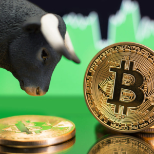 Bitcoin Could Hit $10k Next Month if This Bullish Scenario Plays Out