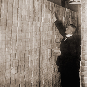 US Dollar Mirrors 1920s Weimar Republic Hyperinflation Against Bitcoin