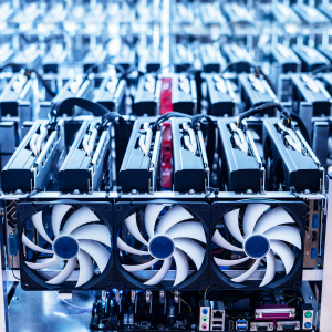 Bitmain Supplies 4,000 Antminer S17 Pros to Nasdaq-listed Company