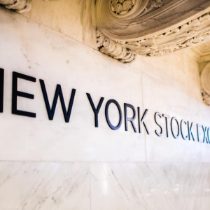 NYSE Chairman Not Concerned by Bear Market, Says Bitcoin Is Here to Stay