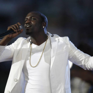 Bitcoin Beats the US Dollar: Rapper Akon Delivers Crypto Crash Course