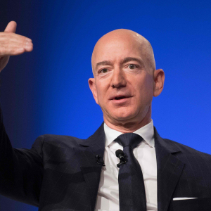 Jeff Bezos Publishes Shocking Blackmail Letter National Enquirer Publisher Allegedly Sent Him Over ‘Pecker’ Pics