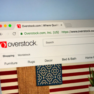 Full Crypto: Overstock CEO Patrick Byrne Selling Retail Business to Focus on Blockchain