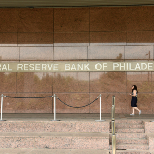 Fed Paper: Central Bank Digital Currencies Could Replace Commercial Banks – But at a Cost