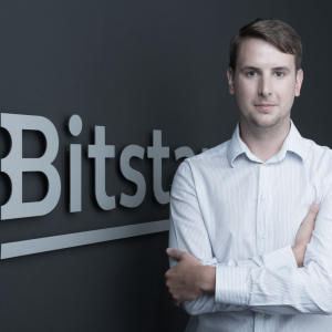 Bitstamp Hires Ex-Coinbase Trading Head to Court Wall Street Money