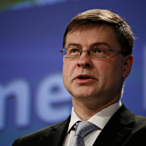 EU Creating a Regulatory Regime for Cryptocurrencies, Says Economic Chief