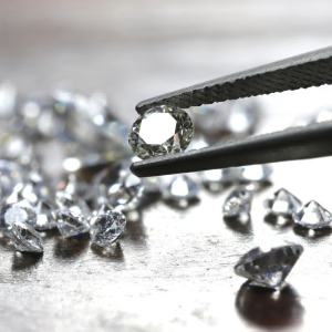 Cartier Owner Richemont Plans to Track Diamonds With Blockchain