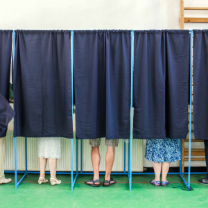 How Blockchain Voting Is Supposed to Work (But In Practice Rarely Does)