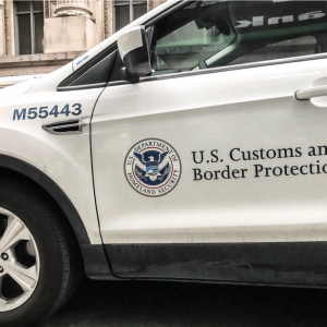 US Border Officials to Test Blockchain for Certificate Tracking