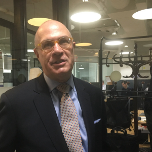 Former CFTC Chair Giancarlo Lays Out Why He Thinks XRP Isn’t a Security