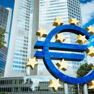 ECB Official Says Digital Currency Could Be an Alternative to Cash