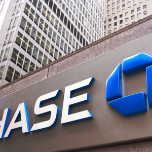Chase Bank Settles Suit Over ‘Sky-High’ Credit Card Charges for Crypto Purchases