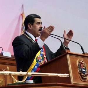 Venezuela’s Maduro: Airlines Must Use Petros to Pay for Fuel