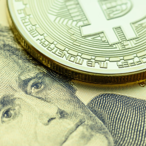 Bitcoin Faces Drop Towards $3K After Brief Price Bounce