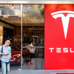 Tesla Completes Blockchain Pilot to Speed Up China Imports Process