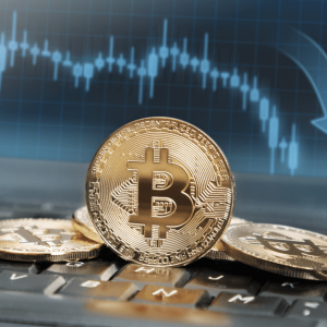 Bitcoin [BTC] Price Falls Below Bullish Resistance to $7200 as Fear Keeps Growing