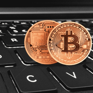 Bitcoin (฿) Symbol Now the First Currency on Google Keyboard