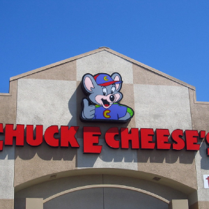 One Year after Deriding Bitcoin, Chuck E Cheese Files for Bankruptcy Protection