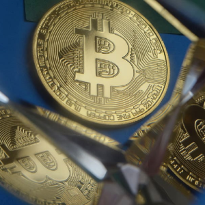 Truth or FUD: A Crypto Analyst Says Bitcoin (BTC) is Overpriced