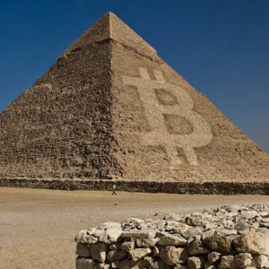 Lending Tree Chief Economist calls bitcoin a pyramid scheme.