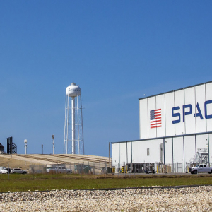 SpaceX Raises Over $346 Million as It Prepares to Launch Next-Level Human Space Exploration