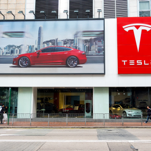 TSLA Reaches $1,000 Today, Tesla Stock Price Will Hit $3,000 in 5 Years, Says Ron Baron