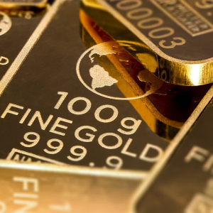 Gold Prices Hit Record High Moving Closer to $2K amid U.S.-China Tensions