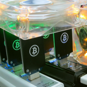 Bitcoin Cash Miners Exchange Heat While Asian Traders are Buying BCH