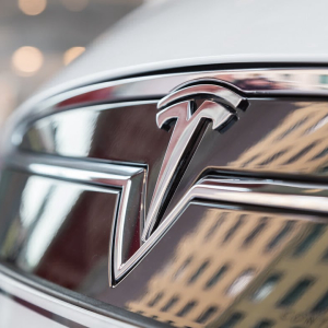 TSLA Stock Rises 2% in Pre-Market as Tesla May Face Lower Luxury Auto Demand