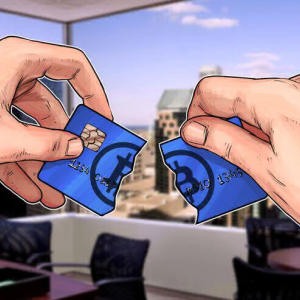 Report: Coinbase-Supported Bitcoin Debit Card to Shut Operations in April