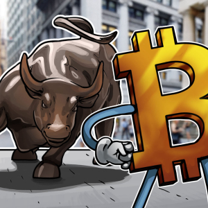 Stock Market Crash Threatens Bullish Bitcoin Consolidation Sub-$10K