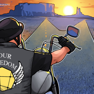 Crypto is at 'a fork in the road,' OCC leader Brooks says
