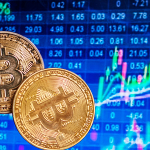 Altseason Primed as Bitcoin Consolidates Under $10,000