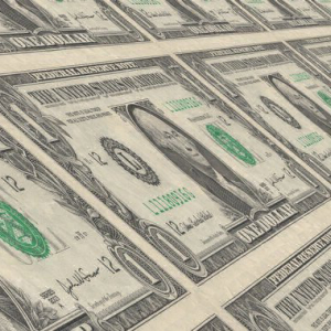 Credit Agricole’s Managing Director Calls U.S. Dollar the 'Ultimate' Safe-Haven