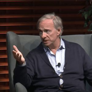 Billionaire Investor Ray Dalio Says Bitcoin ‘Could Serve as a Diversifier to Gold’