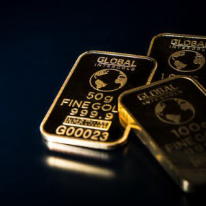 Gold Could Be a Buy After a Pullback to $1,700, Chart Analyst Predicts