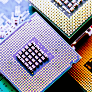 Russian Crypto Miners Brace for Computer Chip Crisis Fallout