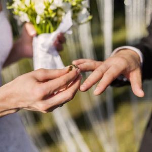 How blockchain technology is helping people getting married