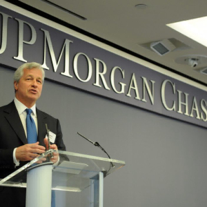 CEO Jamie Dimon Says that JP Morgan is Preparing for Risks from Zero Interest in the US