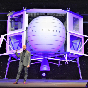 Amazon Launches Blue Moon Lander